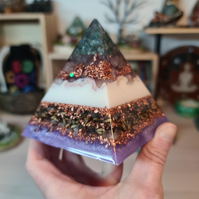 Pyramide apaisement lavande Améthyste 