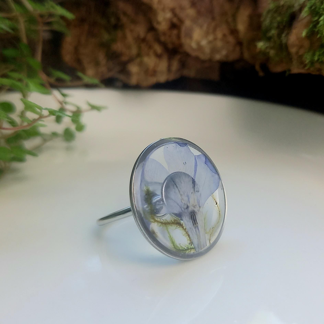 Bague argentée ◦ Lobelia