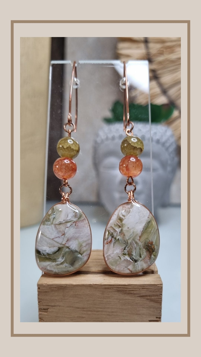 Boucles d'oreilles fausse pierre naturelle avec perles