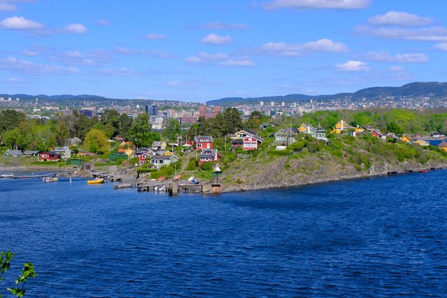 A4 Hytter på Lindøya - Photoprint Unframed