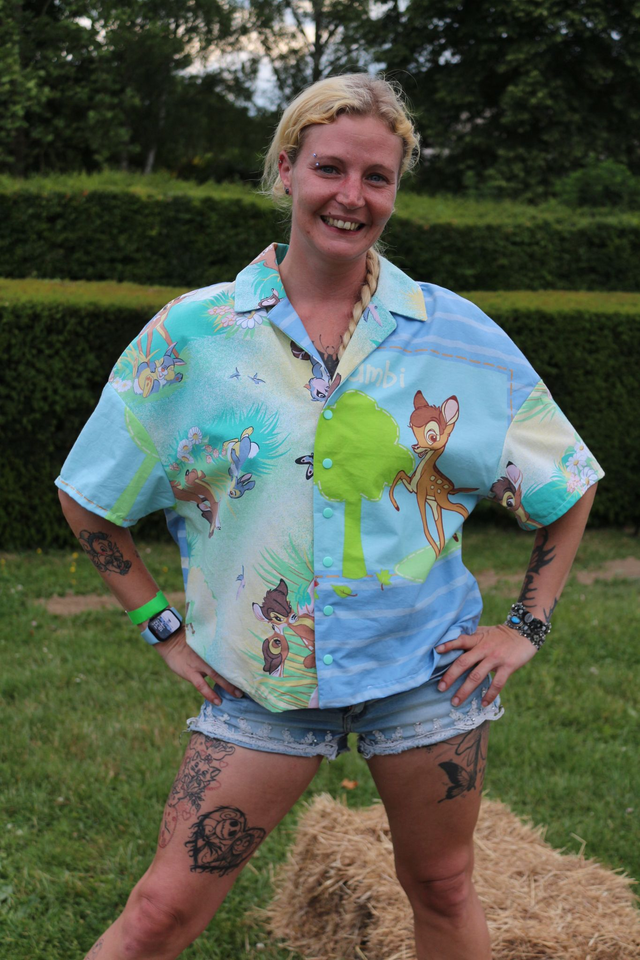 Chemise upcyclée "Bambi" – Pièce unique (Taille 34) Unisexe et Oversize 