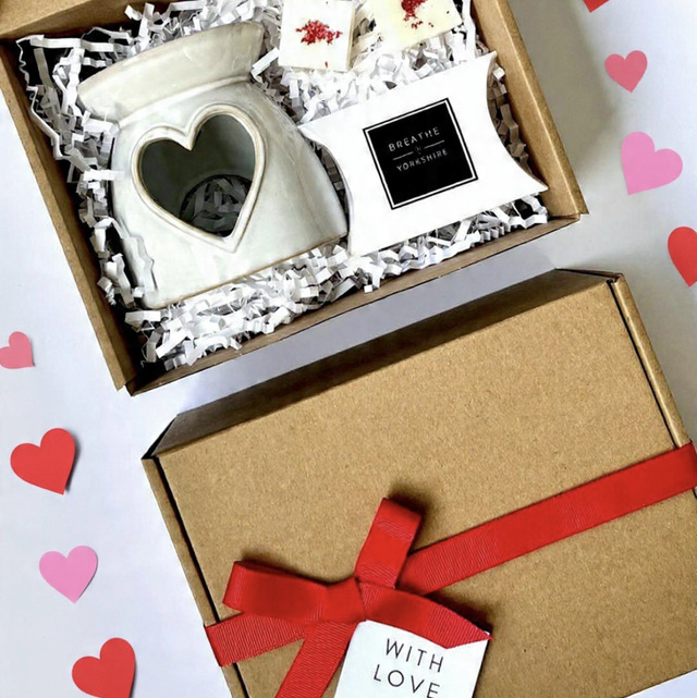 Heart Wax Burner and Melt Gift Set
