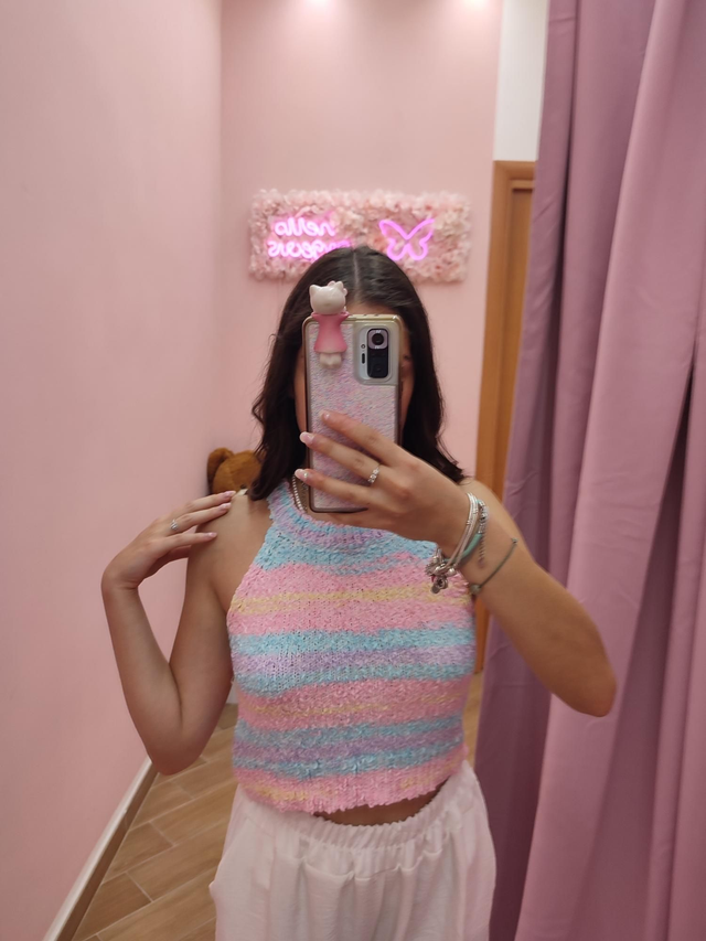 Top crop 