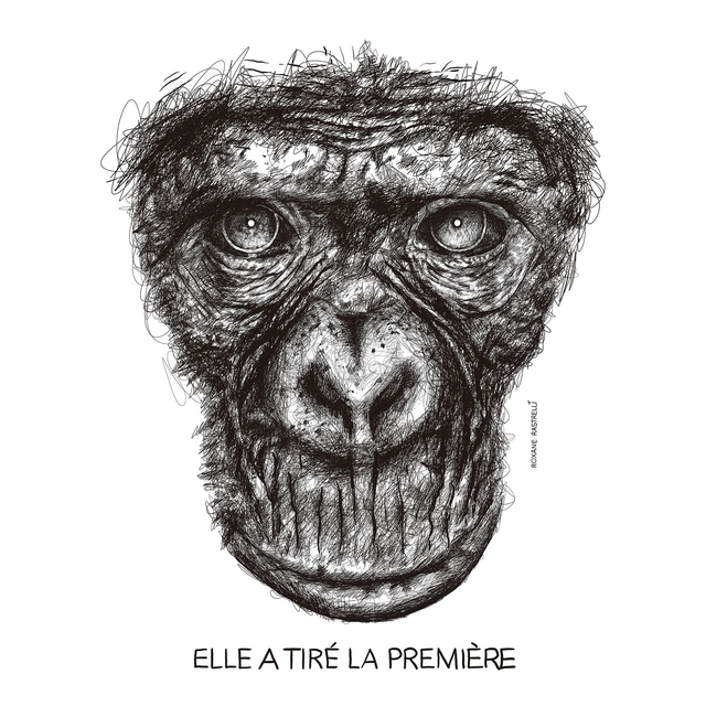 🖤 Elle a tiré la première