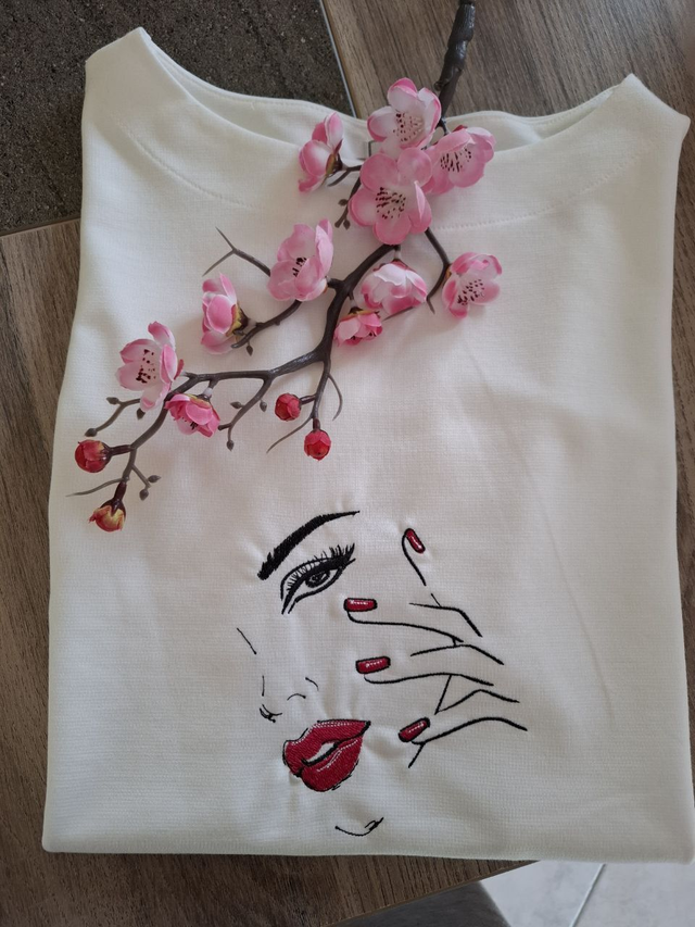 T-shirt pour femme