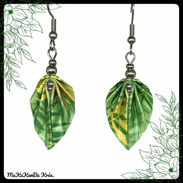 Boucles d’oreilles feuilles en origami 
