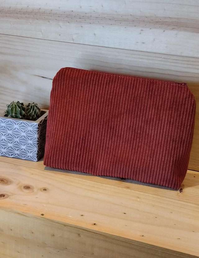 Grande trousse bordeaux 