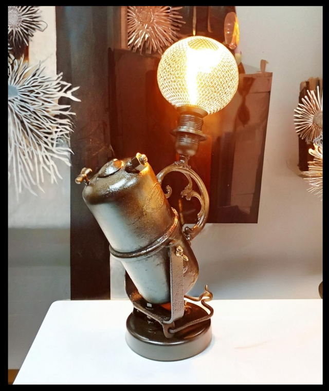 Carbure inclinable, Lampe d'ambiance déco à poser - Artisanat Français