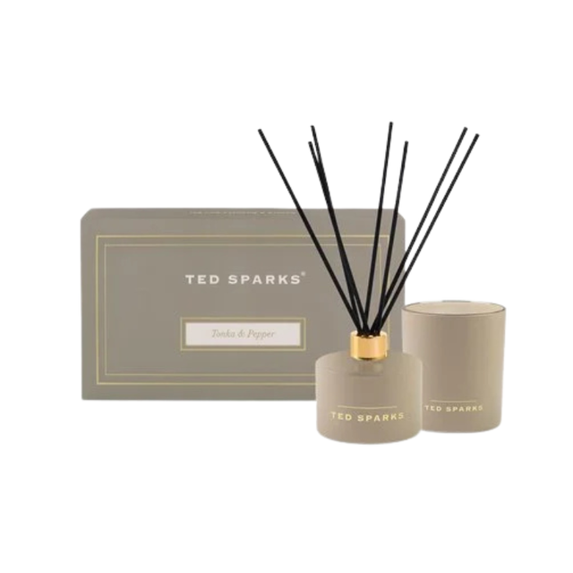 Ted Sparks - Candle &amp; Diffuser Gift Set - Tonka &amp; Pepper set 