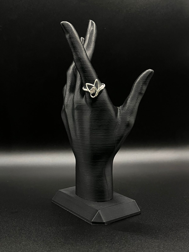 Anel borboleta com coração zircônia rosa