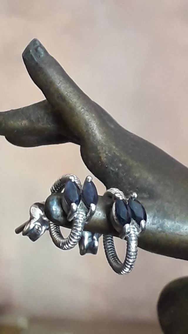 Boucles d'oreilles saphir, argent 925.