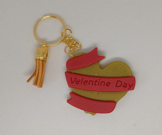 Porte clés coeur rouge et doré 