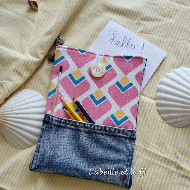 Housse pour livre/ liseuse Rétro rose