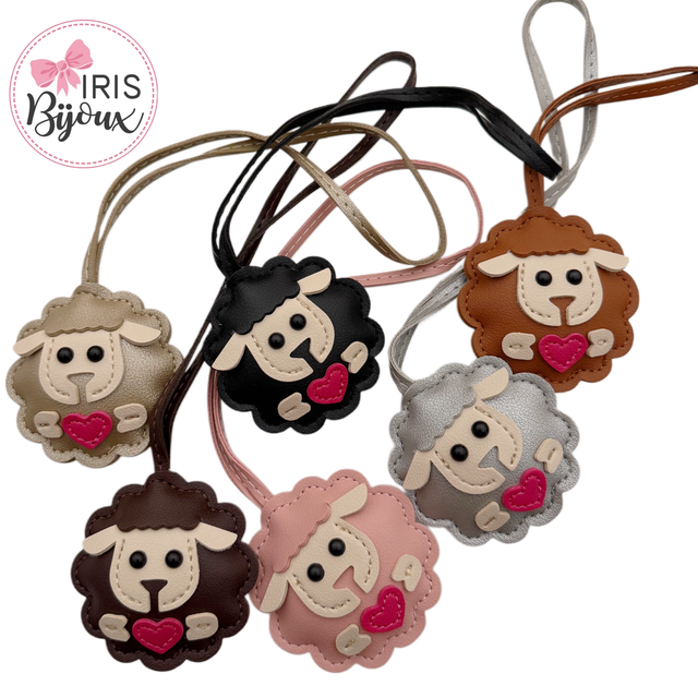 Charm da borsa Pecorella con cuore 