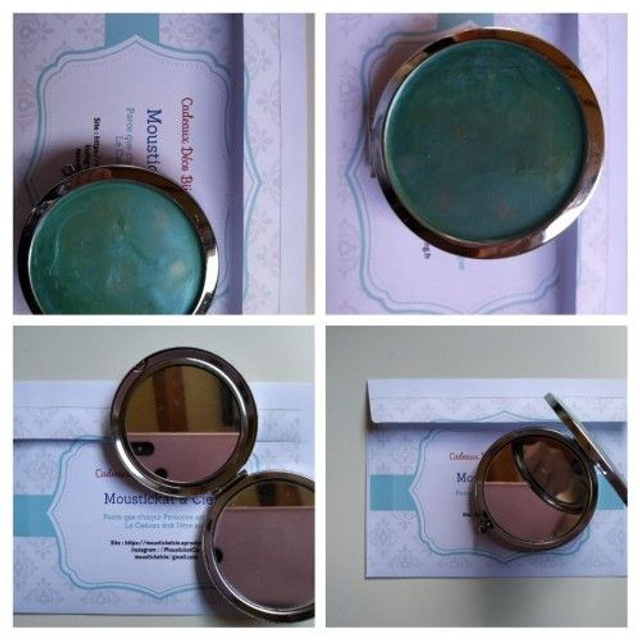Miroir de poche en métal couleur turquoise " bleuski"