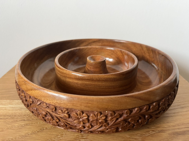 Sheesham Wood Table Double Snack Bowl.
