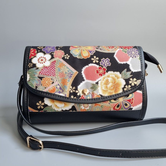 Mini-sac cartable "Kana" noir doré & simili cuir noir