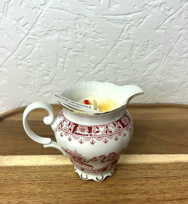 PÔT À LAIT BAVARIA " THERESIA " ROUGE : JASMIN