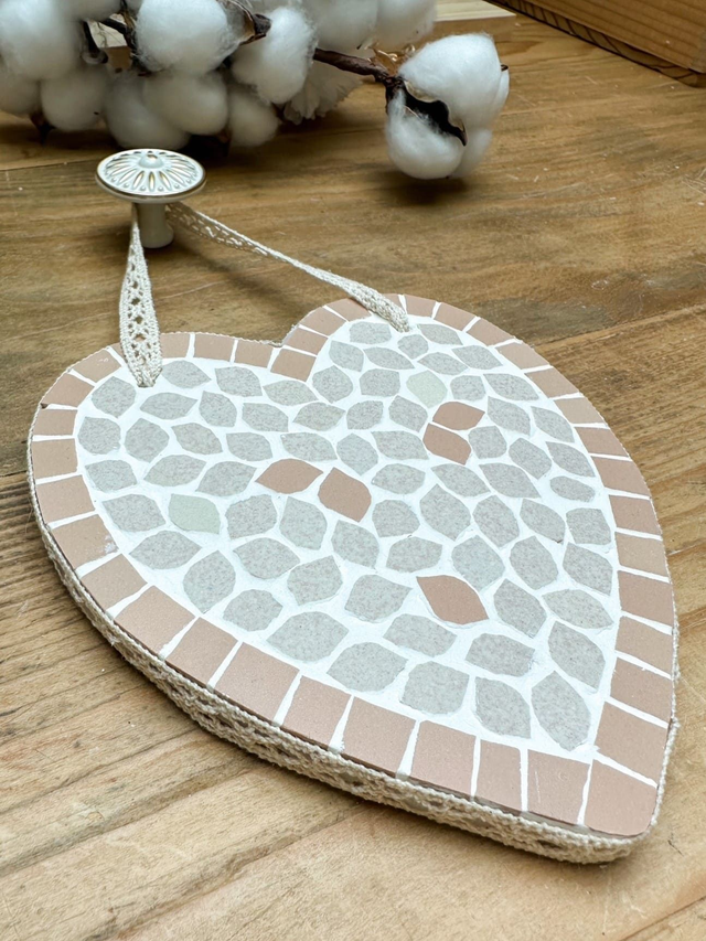 Coeur décoratif mural en mosaïque de grès cérame