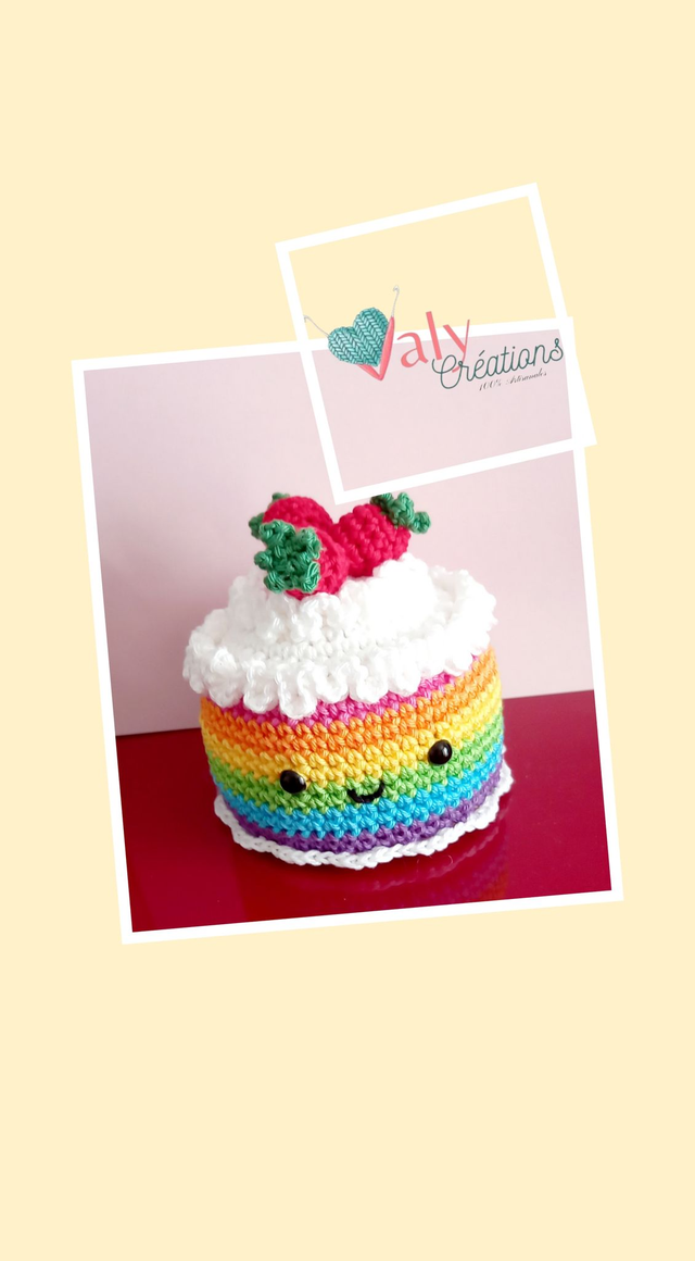 Gâteau coloré ( sur commande)