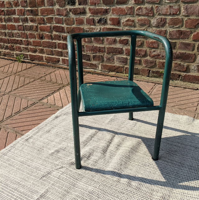 Chaise enfant verte