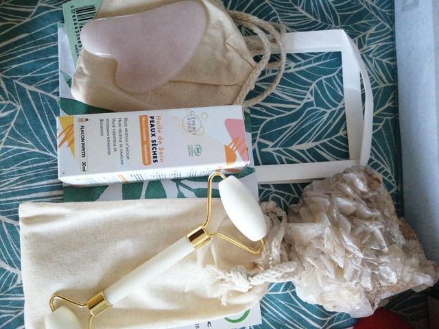 Gua Sha + Roll On + Huile De Soin 