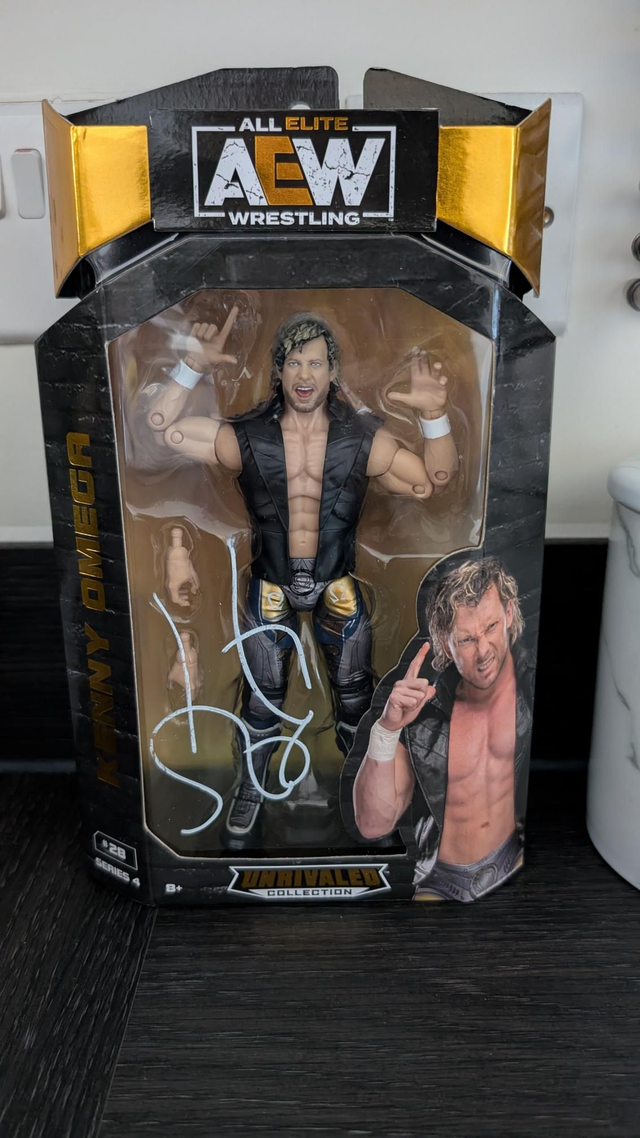 AEW Signed Unrivaled Series 4 Kenny Omega #28 Figure with SWAU Authentication 
