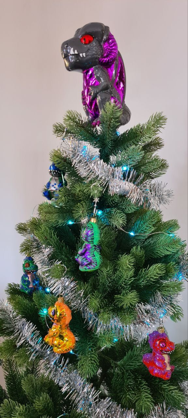 Dino christmas tree ball