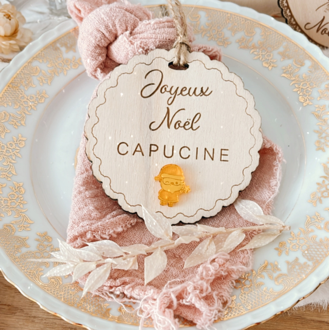 Boule de médaillon doré 