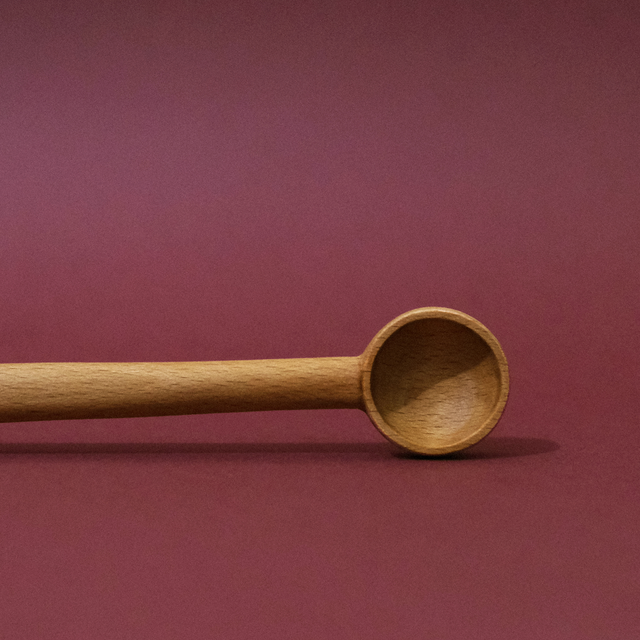016_Cuillère de cuisine en hêtre