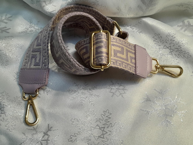 Sangle de sac motif violet 