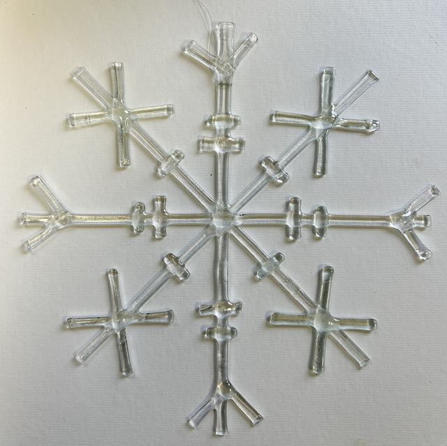 14 : Flocon 25 cm de diamètre 