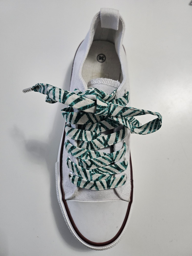 Lacets en tissu fait main - feuilles vertes