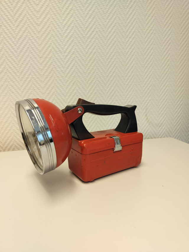 Vintage taskulamppu #148