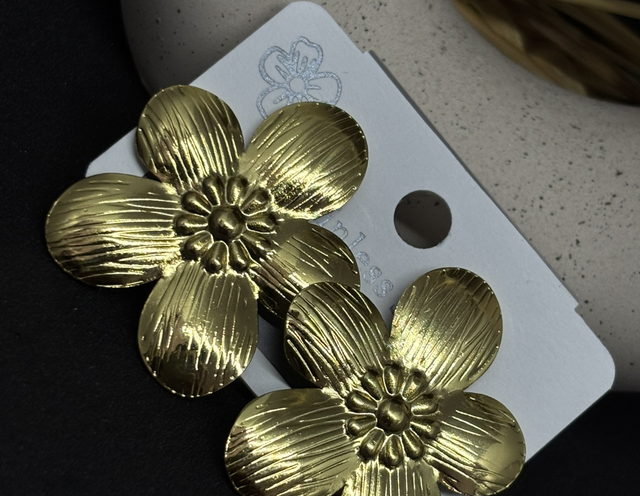 Boucle D’oreille Fleur Or