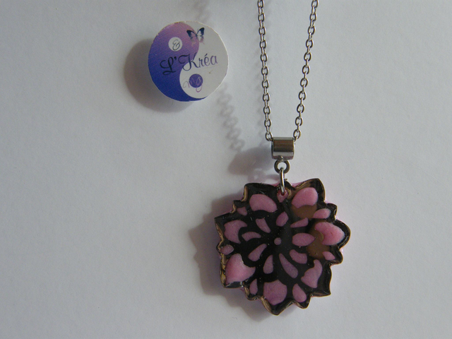 Pendentif Fleur intégré Rose