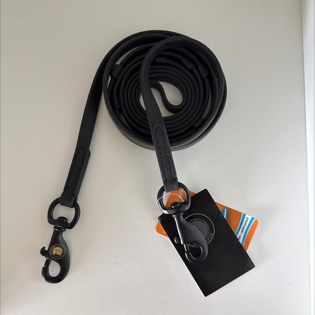 Biothane Zügel Atorka schwarze Karabiner 