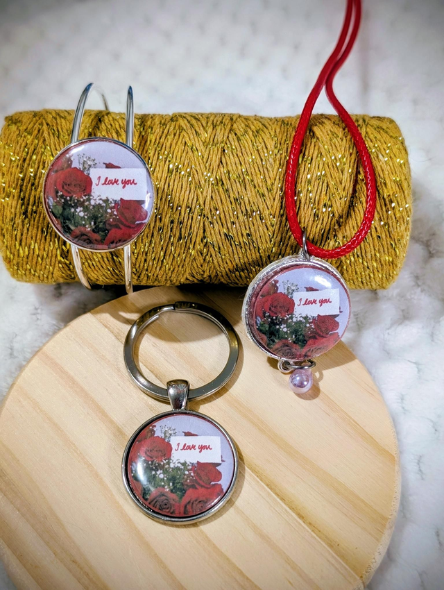 Coffret bijoux : collier, jonc, porte clés acier inoxydable 