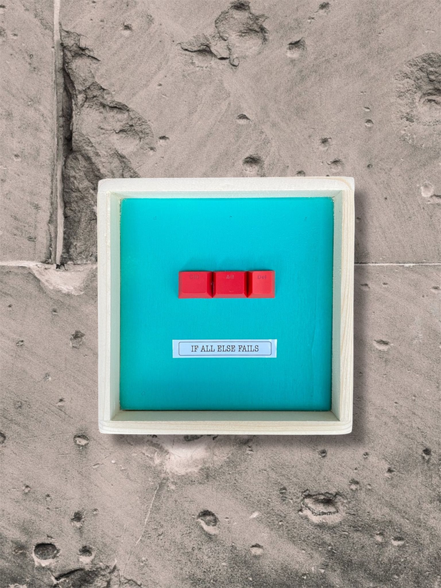 IF ALL ELSE FAILS (CTRL+ALT+DEL) - Pocket Edition