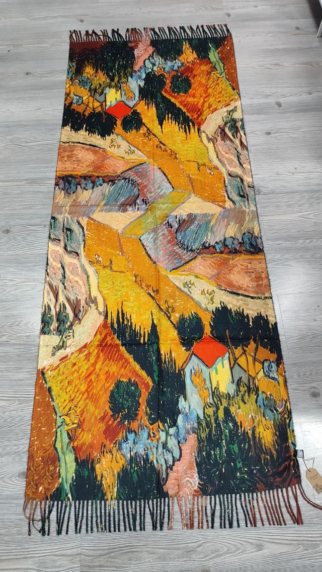 Stola Paesaggio con casa e contadino che ara di Vincent Van Gogh