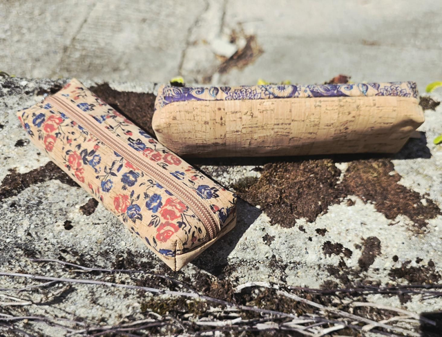 Trousse applatie Basik série n°2 en tissu de liège imprimé (2 à choix)