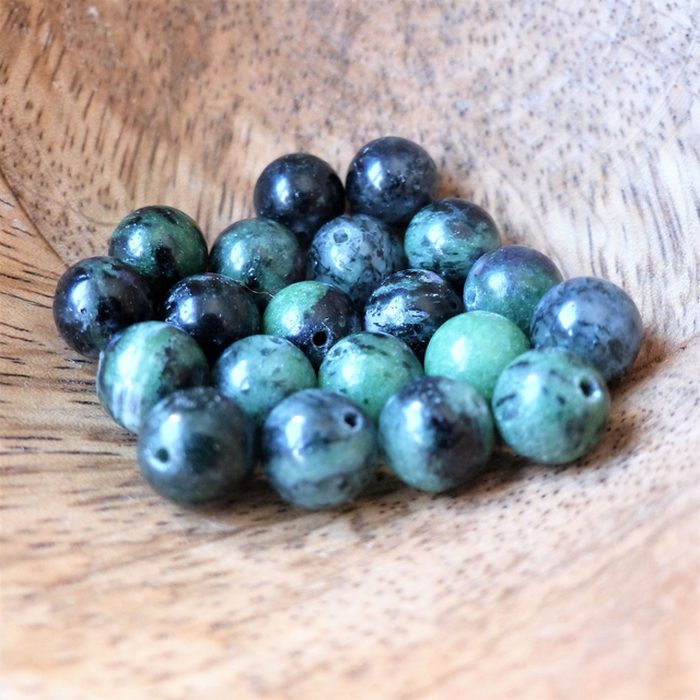 Rubis sur Zoïsite Perles Rondes Polies - A l&#039;unité