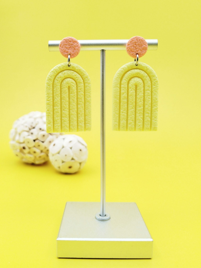 Boucles d&#039;oreilles &quot;Arkana&quot; Jaune et Orange pastels