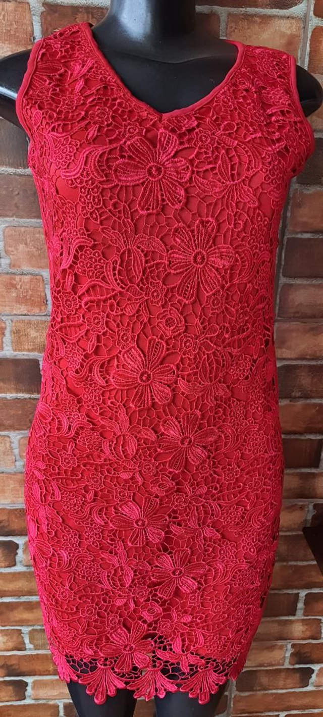 Vestido Vermelho Rendado