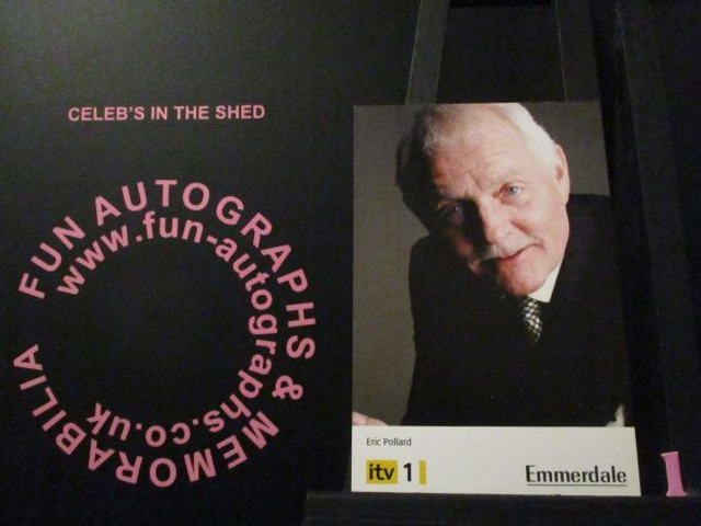 Chris Chittle (Eric Pollard) Original Emmerdale Yellow &amp; Black Itv Logo Cast Card (1)