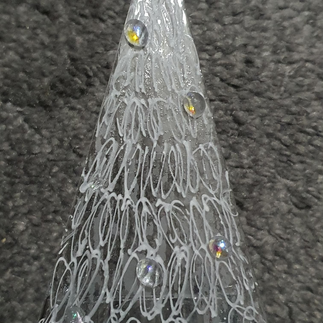 Large White scribble design Xmas tree tealight holder