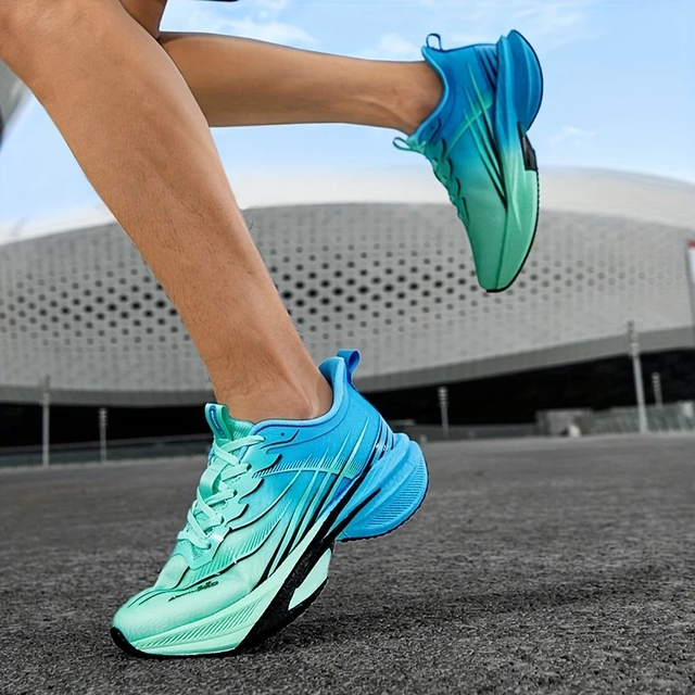 Men's Lightweight Breathable Running Shoes 