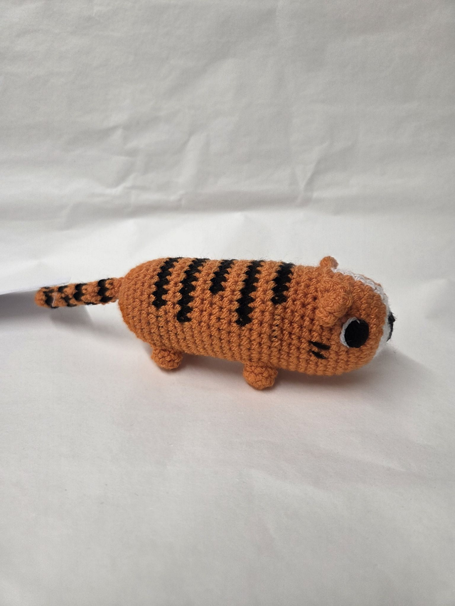 Standing Tiger - KL-059