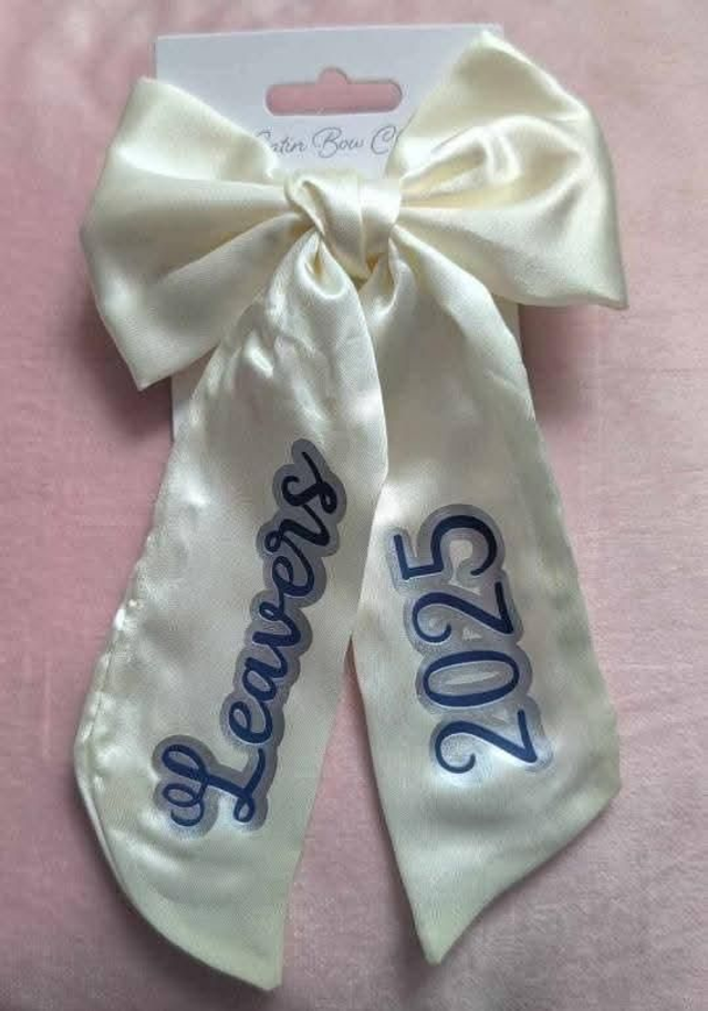 Leavers 2025 Hair Bow Cream