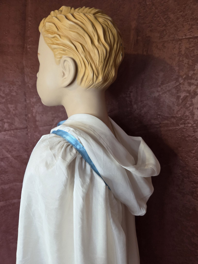 Cape de déguisement blanche à ruban bleu